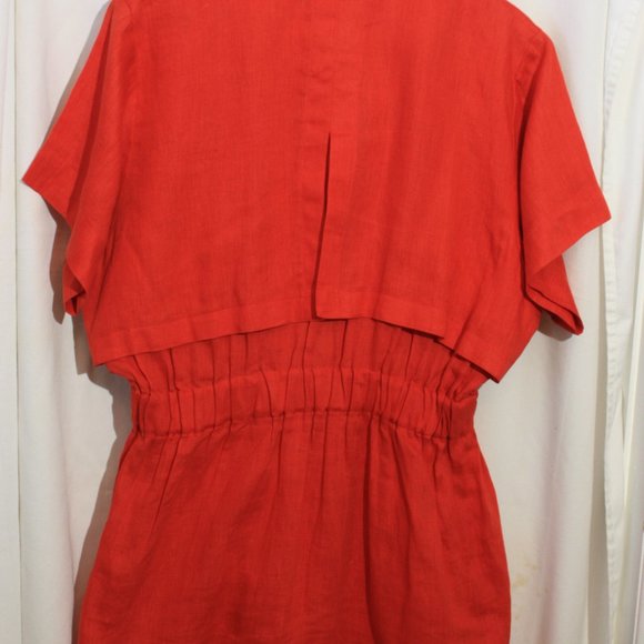 Chris Santagato 100% Linen Skirt Suit. (2 pcs) - Picture 3 of 7